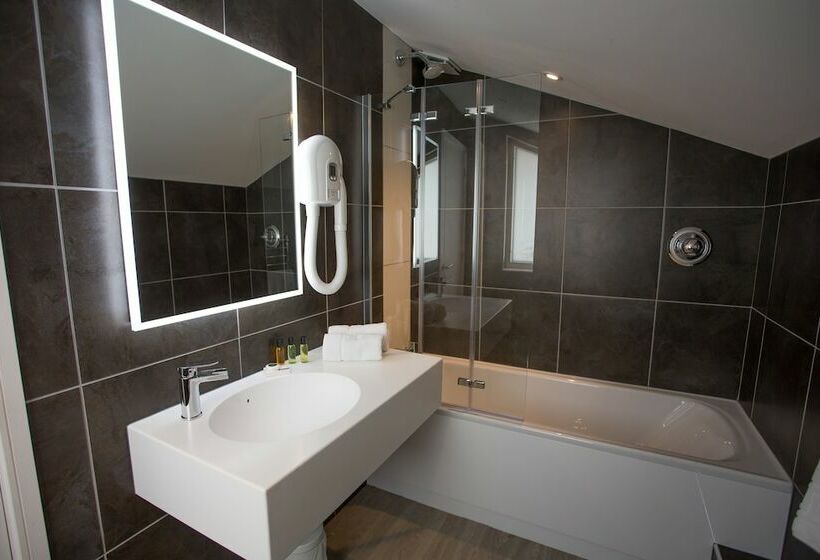 デラックスルーム, Burton