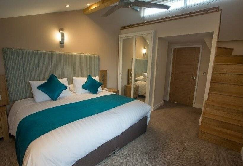 デラックスルーム, Burton