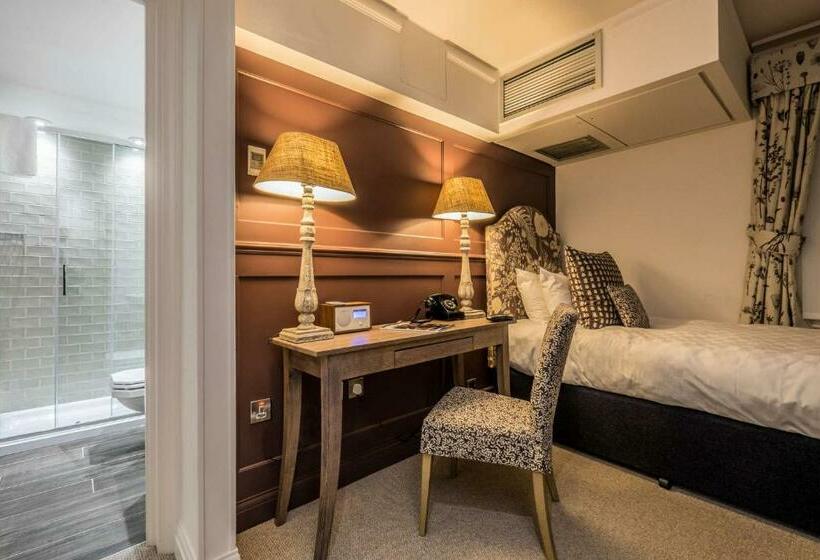 اتاق استاندارد یک نفره, Coach & Horses