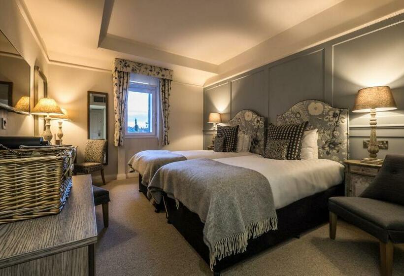 اتاق استاندارد, Coach & Horses