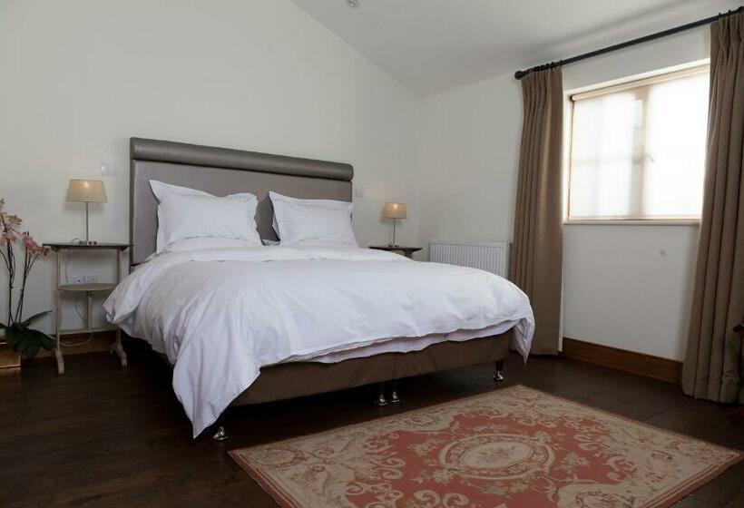 Номер Deluxe, Eckington Manor