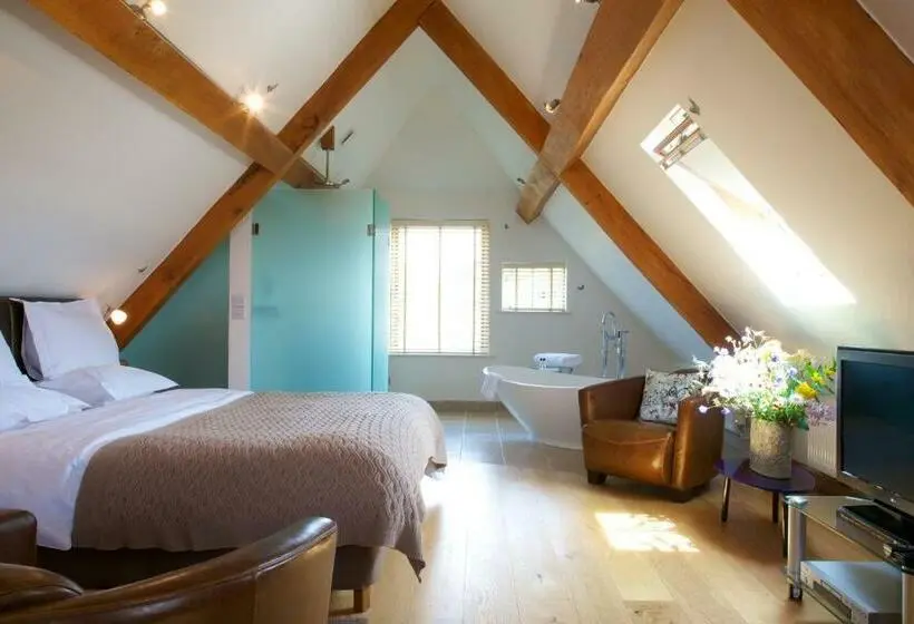 Deluxe-huone, Eckington Manor