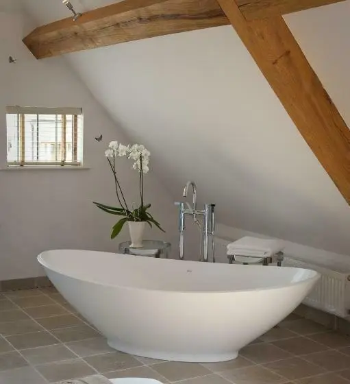 Deluxe-huone, Eckington Manor