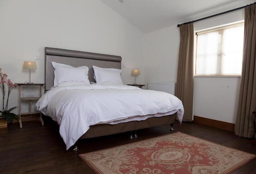 חדר דלוקס, Eckington Manor