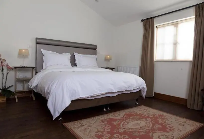 Deluxe-huone, Eckington Manor