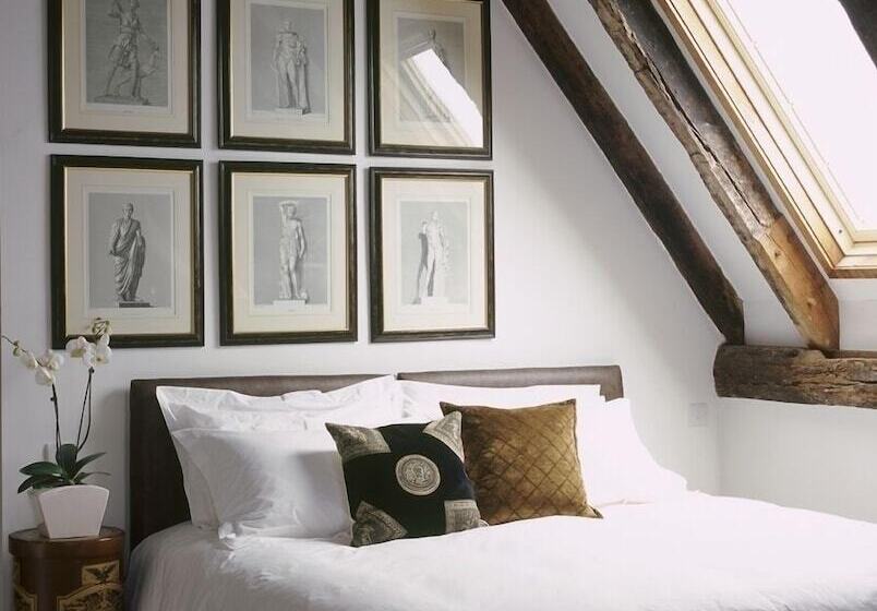 Номер Deluxe, Eckington Manor
