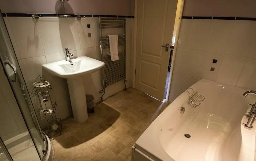 Habitació Superior, Haigs