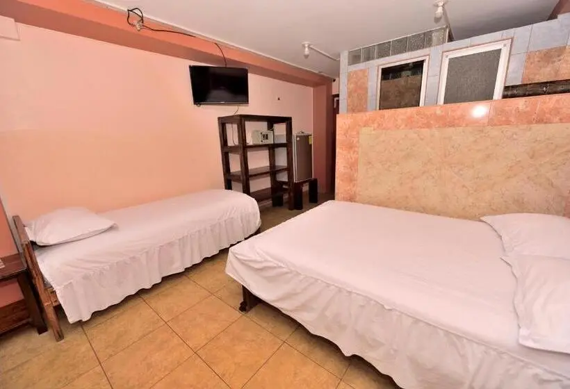4-Bett-Standardzimmer Seitlichem Meerblick, La Barca