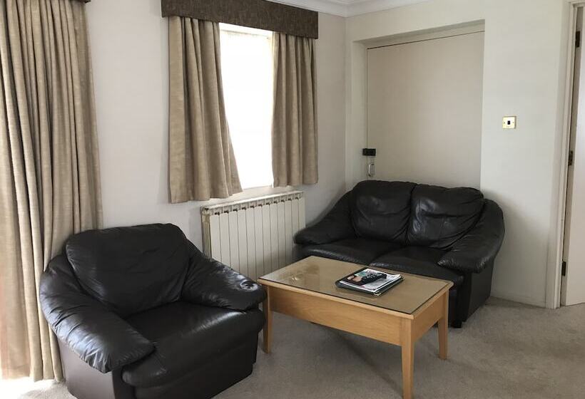 패밀리 룸, Links Country Park