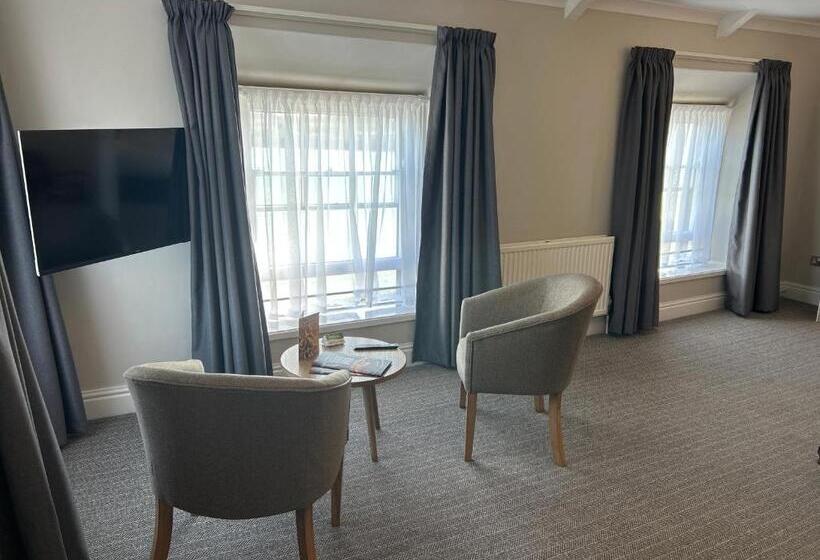 חדר דלוקס, Penwig