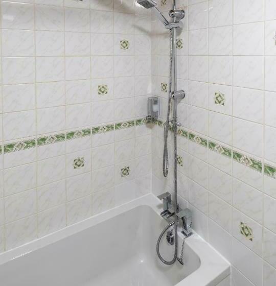 单人经济间, Royal Lion