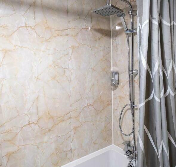 单人经济间, Royal Lion