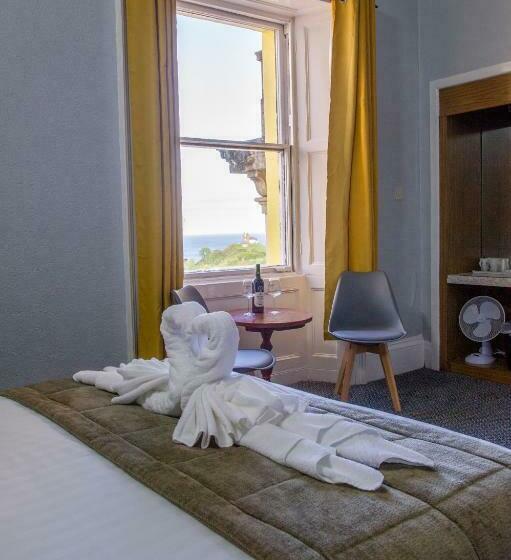 标准间, Royal Lion