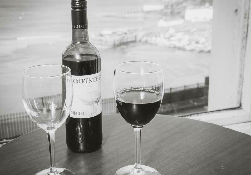 חדר אקונומי יחיד, Royal Lion