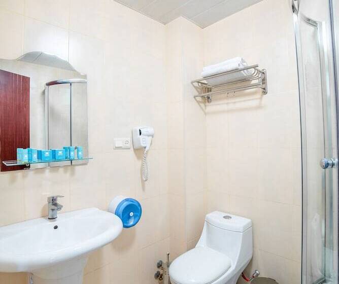 اتاق استاندارد با چشم‌انداز دریا, Sanapiro