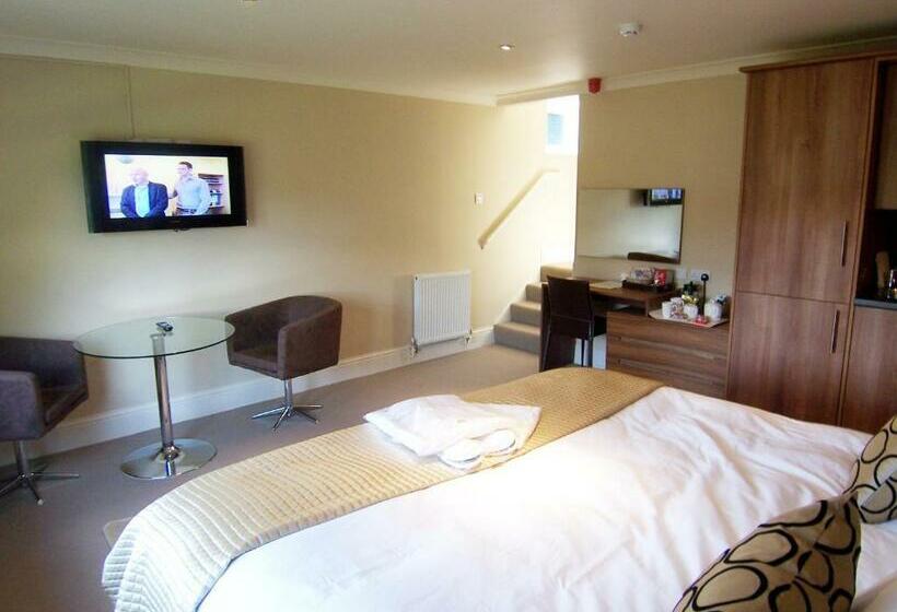 اتاق سوپریور, Bagshaw Lodge