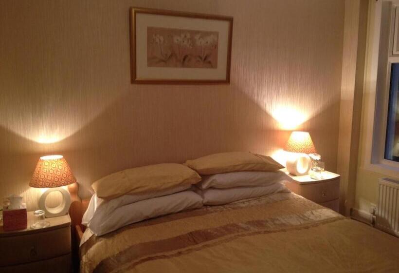 סוויטת ג'וניור, The Arrandale