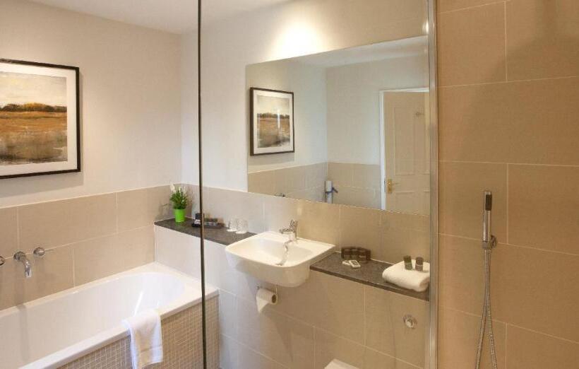 Номер Superior, The Bell Inn