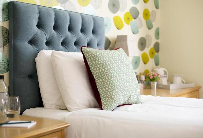 Номер Стандарт, The Bell Inn