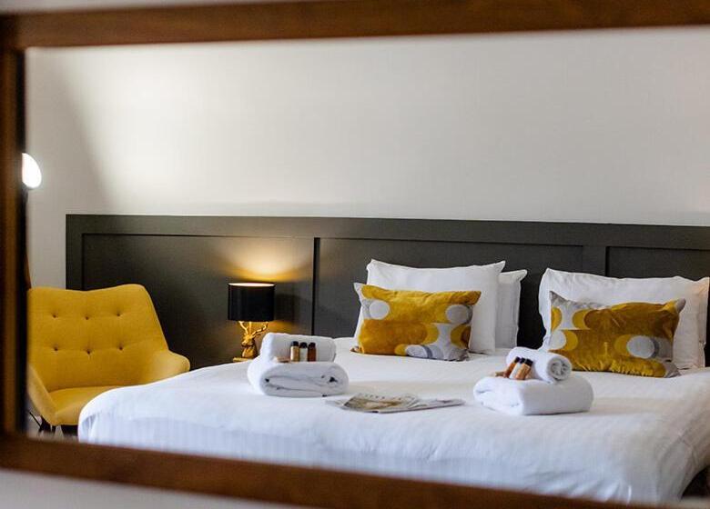 Номер Superior, The Bell Inn