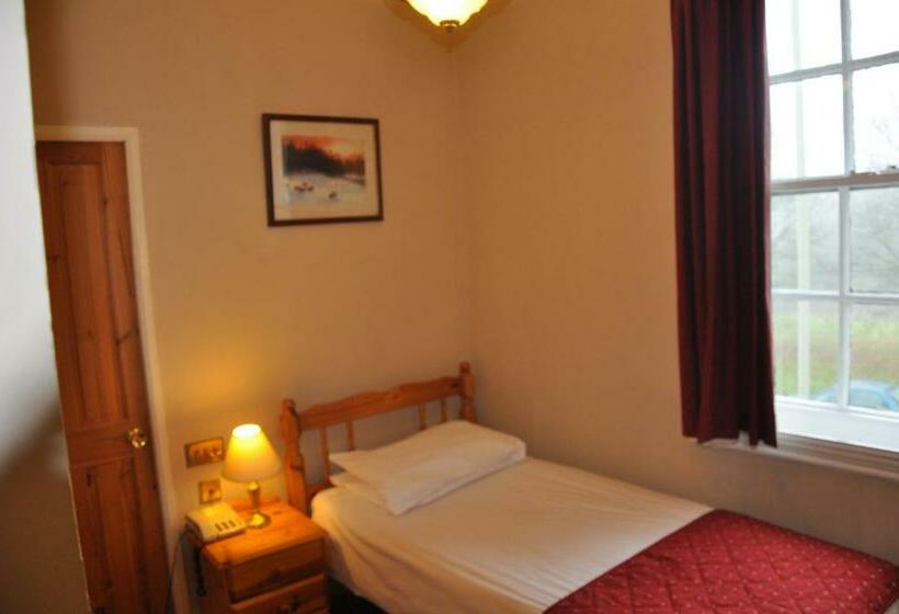 スタンダードシングルルーム, The Roundabout