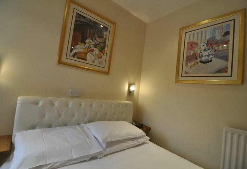 スタンダードルーム, The Roundabout