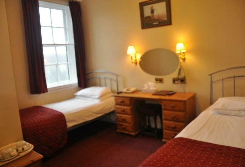 スタンダードルーム, The Roundabout