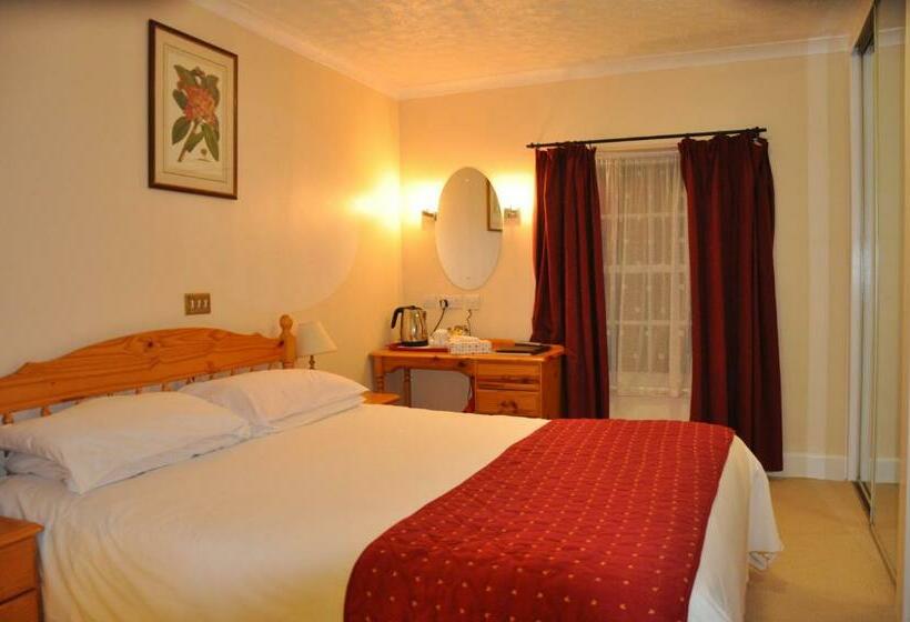 キングサイズベッドのスタンダードルーム, The Roundabout