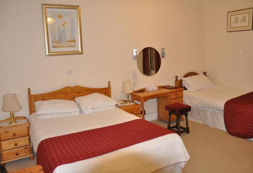 ファミリールーム, The Roundabout