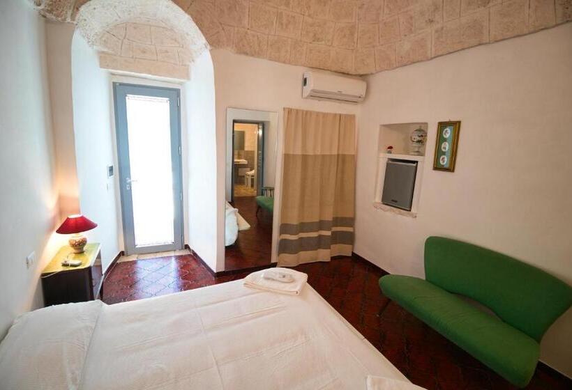 スタンダードルーム, Masseria Trullo Sovrano Exclusive B&b