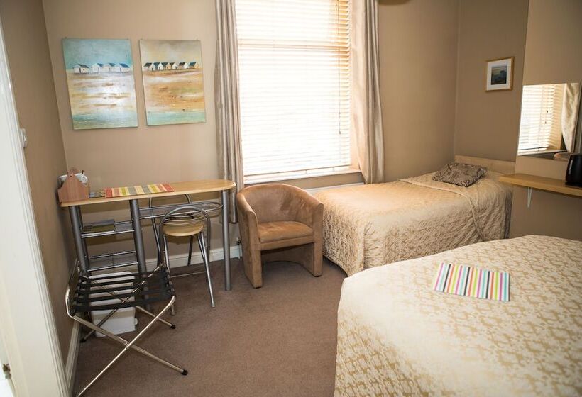 غرفة عائلية, Oak House B&b