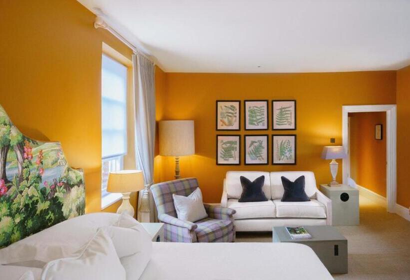 标准间, Penally Abbey