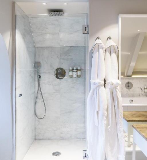 带海景的标准房, Penally Abbey