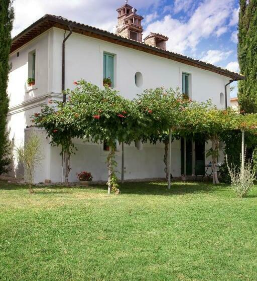 דירת חדר, Subretia Residenze Di Campagna