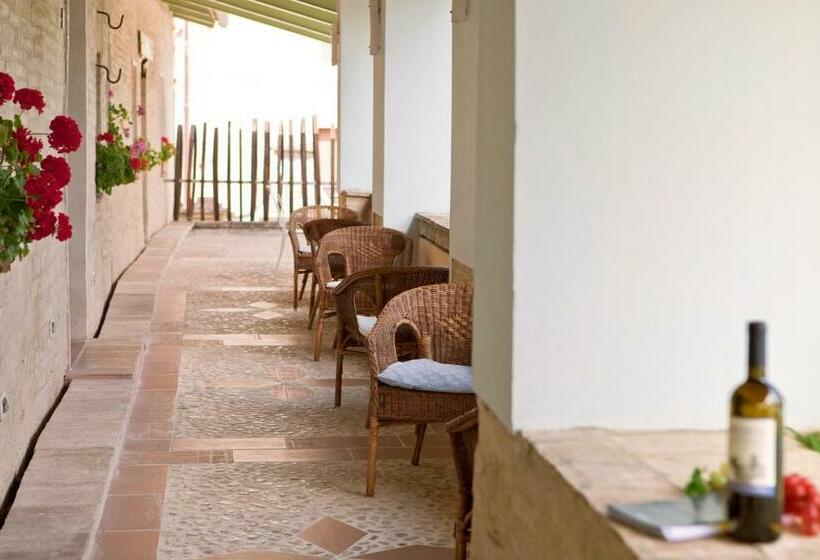 דירת חדר, Subretia Residenze Di Campagna