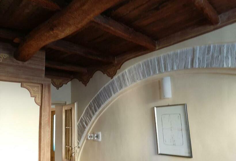 דירת חדר, Subretia Residenze Di Campagna