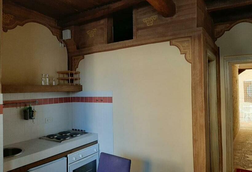 דירת חדר, Subretia Residenze Di Campagna