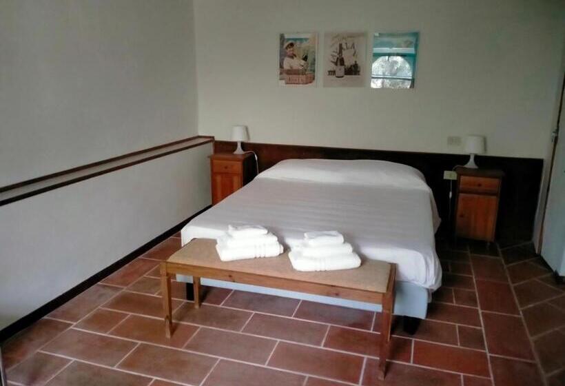 דירת חדר, Subretia Residenze Di Campagna