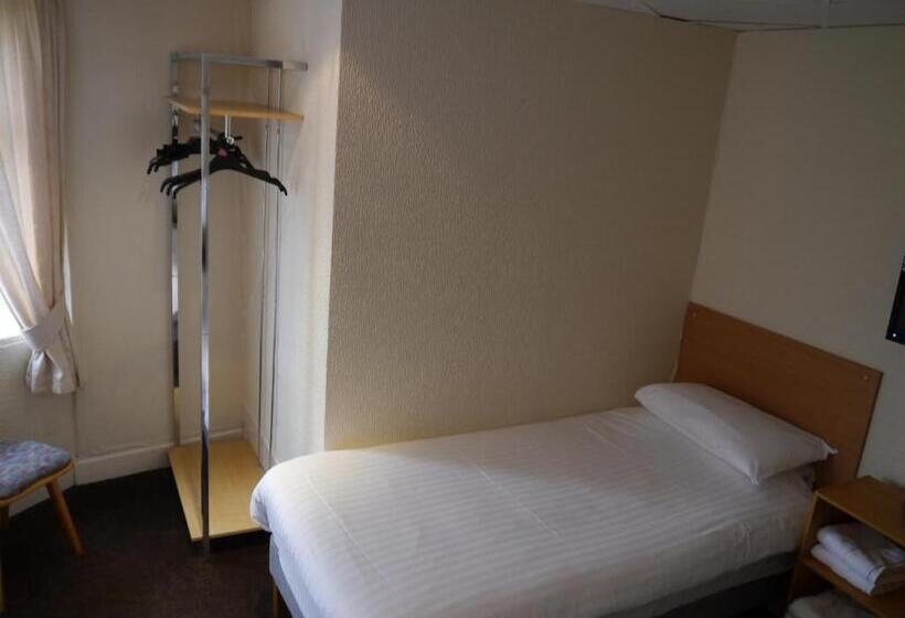 ファミリールーム, The Colwyn   Near Pleasure Beach