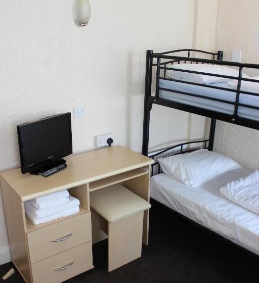 ファミリールーム, The Colwyn   Near Pleasure Beach