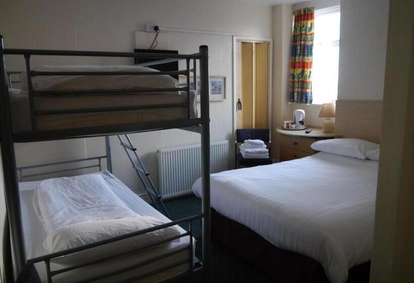 ファミリールーム, The Colwyn   Near Pleasure Beach