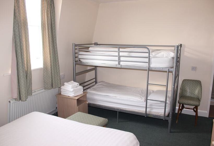 ファミリールーム, The Colwyn   Near Pleasure Beach