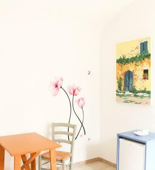 庭の見えるスタンダードトリプルルーム, Masseria Trullo Sovrano Exclusive B&b