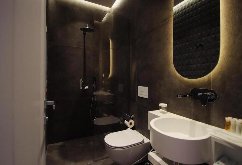 غرفة قياسية, The Crown Boutique Hotel & Spa