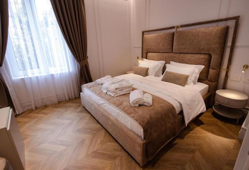 اتاق سوپریور, The Crown Boutique Hotel & Spa