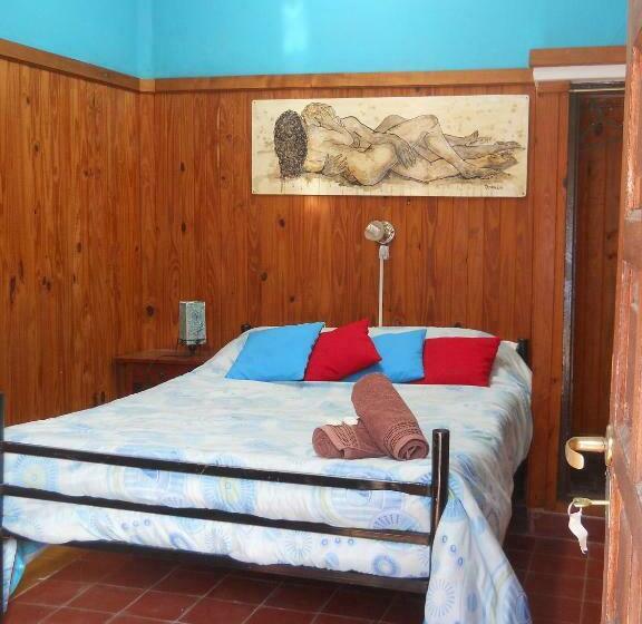 غرفة قياسية, Andamundos Hostel