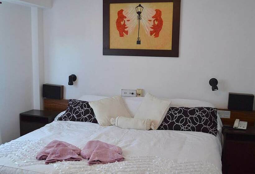 Номер Superior, Savoia