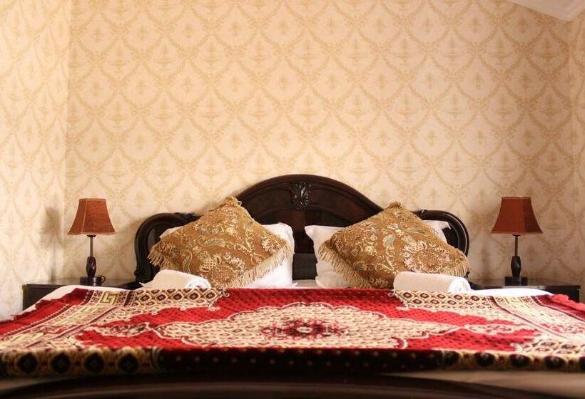 اتاق استاندارد, Green House Hostel