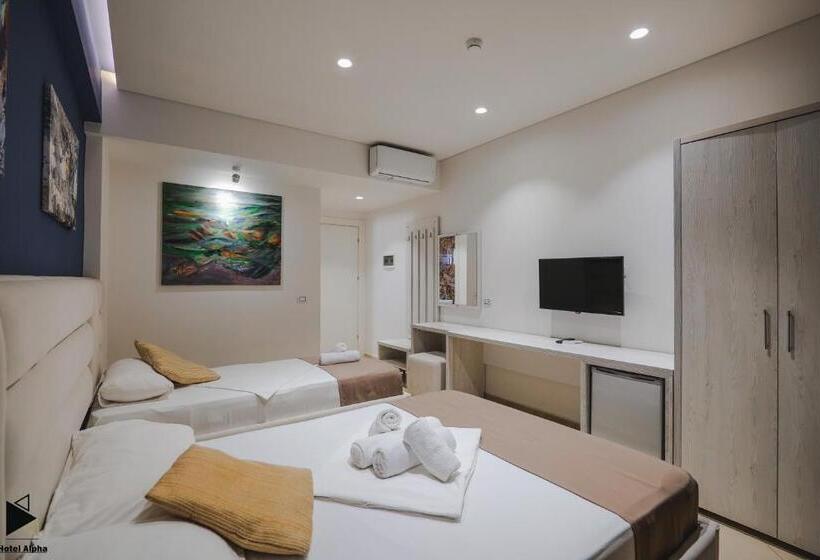 اتاق استاندارد سه تخته با بالکن, Alpha
