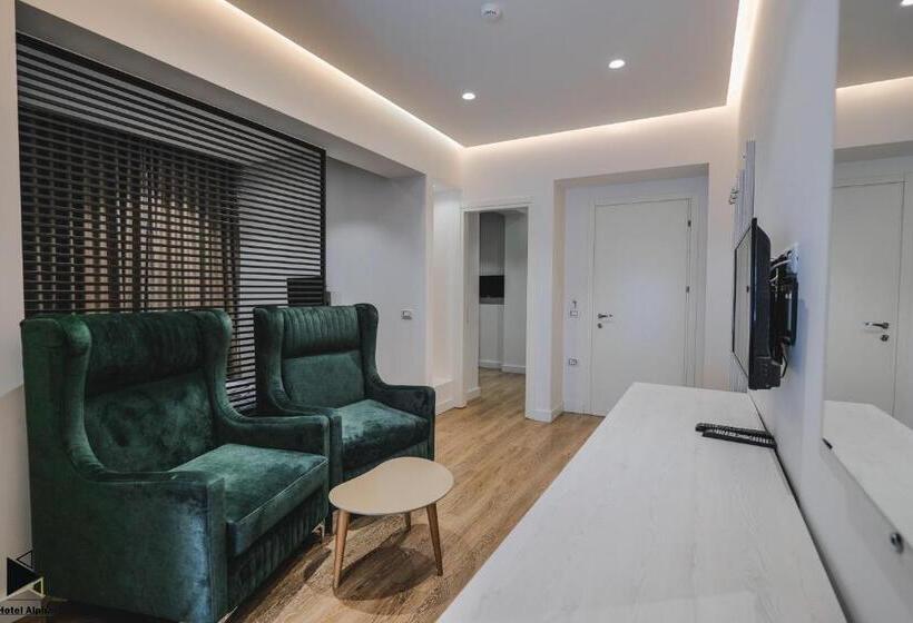 اتاق لوکس چهار تخته, Alpha